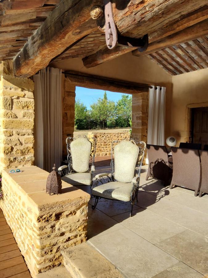 Saint-Germain-Nuelles Lodges En Pierres Dorees מראה חיצוני תמונה